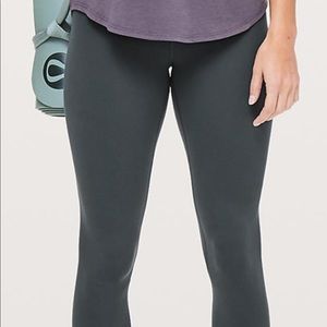 COPY - Lululemon Align Crop 17” like new